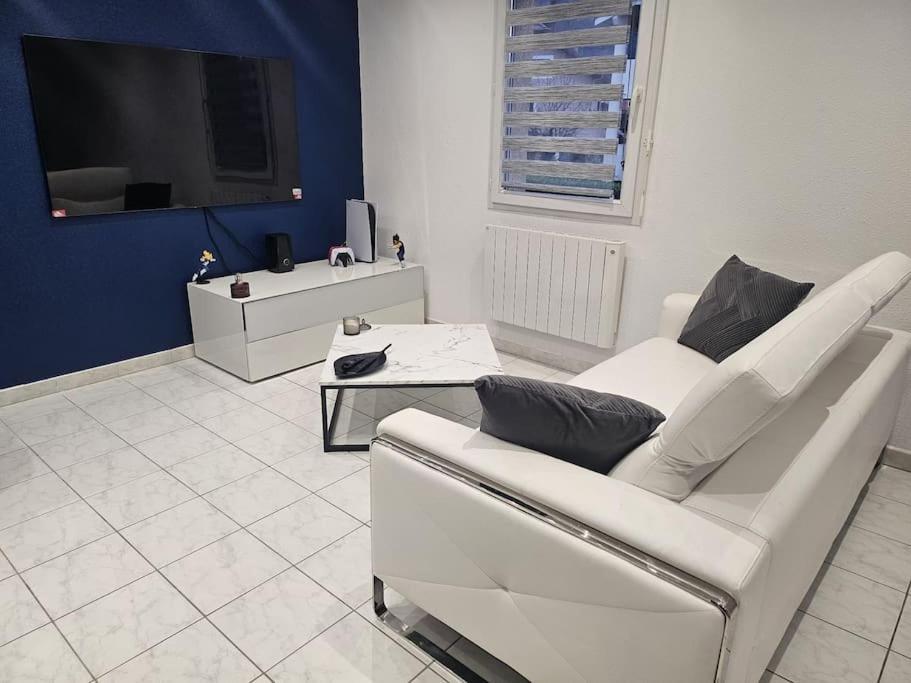 Appartement Cluses Esterno foto
